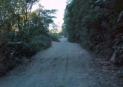 Vai a Paraty? Cuidado: Os aparelhos de GPS podem te levar a uma estrada muito perigosa! Vai a Paraty? Cuidado: Os aparelhos de GPS podem te levar a uma estrada muito perigosa!