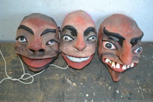 Uma das "marcas registradas" do Carnaval de Paraty: as máscaras do mestre Jubileu - Foto: Claudia Ferraz